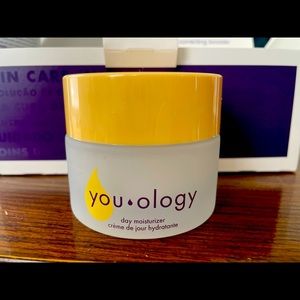 Younique You-ology face cream